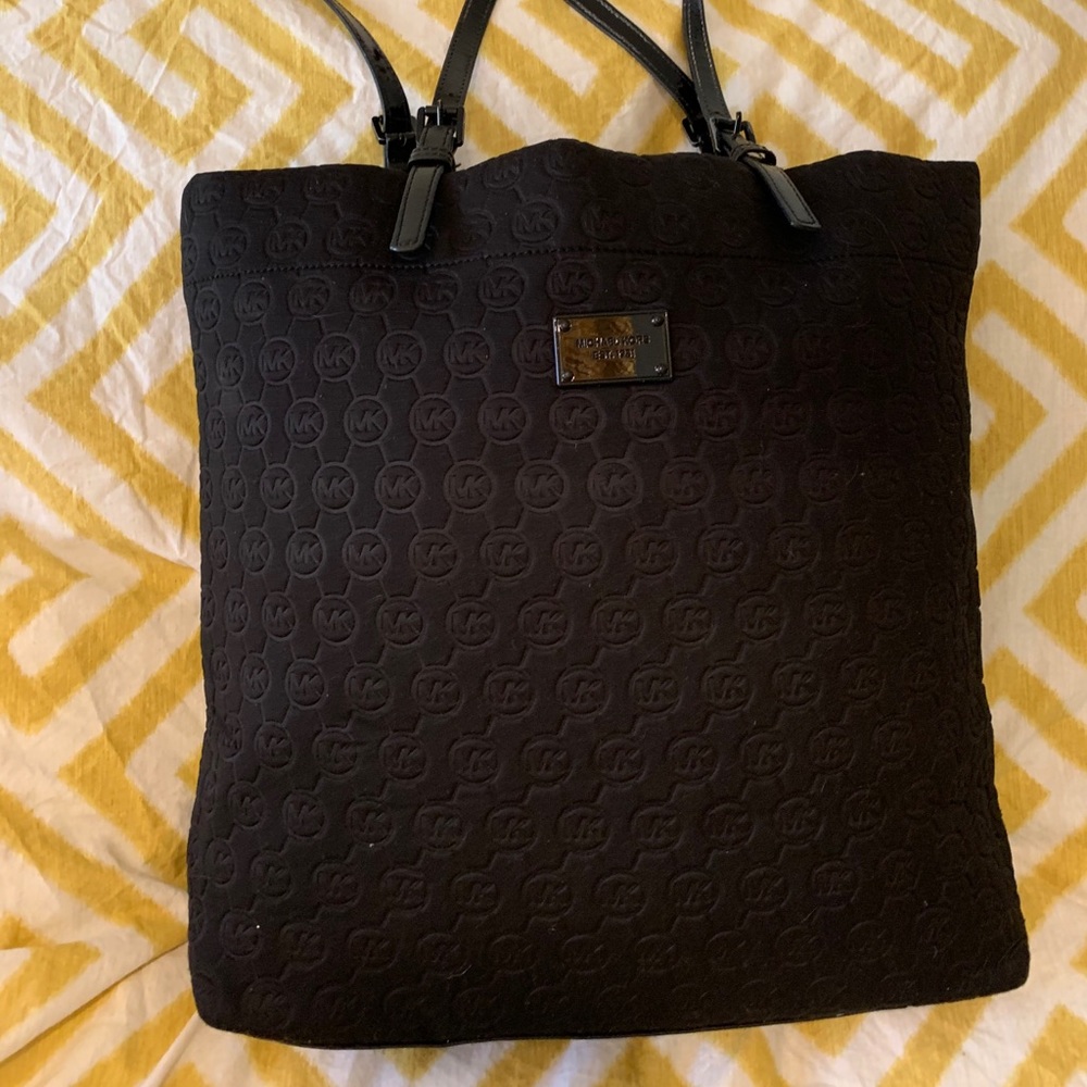 Black neoprene Michael Kors purse